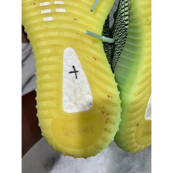 Adidas Yeezy Boost 350 V2 Yeezreel FW5191 Size 9.5 Non-Reflective Green Black main image 7